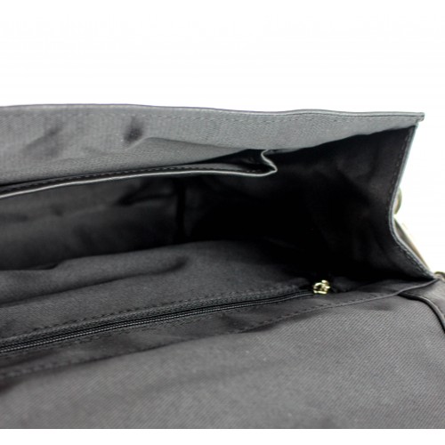 Leather shoulder bag chain detail 23x5x17 cm