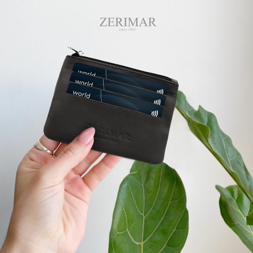 Leather purse with zipper and key ring 8x10.5 cm