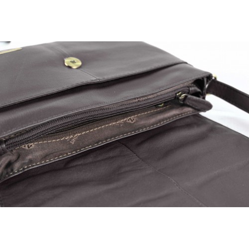 Leather flap bag 21x25x7 cm CLOSET Zerimar - 11