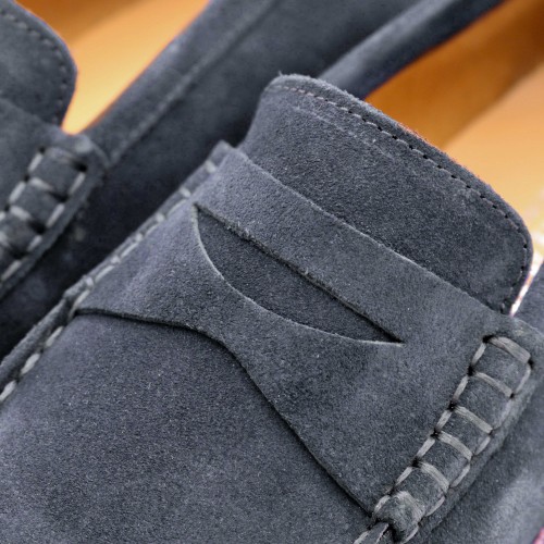 GLAMO model suede leather moccasins