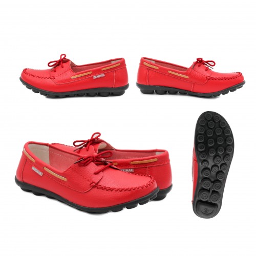 Leather loafers with laces and black sole