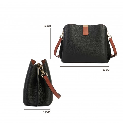 Leather bag with zipper...