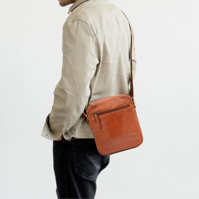 Leather shoulder bag POKO 25x20x7 cm