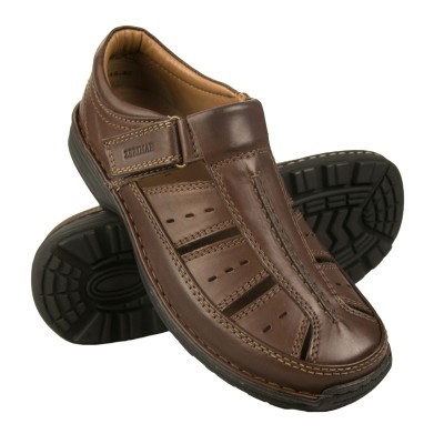 Closed leather sandal with Velcro model SUGAR