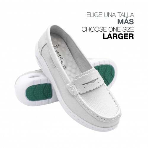 Leather moccasins with air chamber and comfort insole