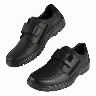 Leather shoe with velcro closure BICO model
