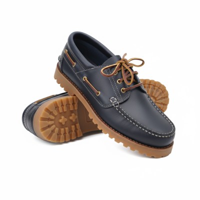 Leather boat shoes with laces model BIPO
