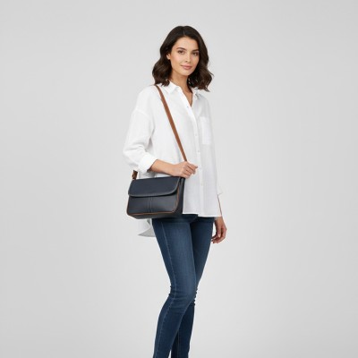 Leather crossbody bag 19x25x8 cm MECO