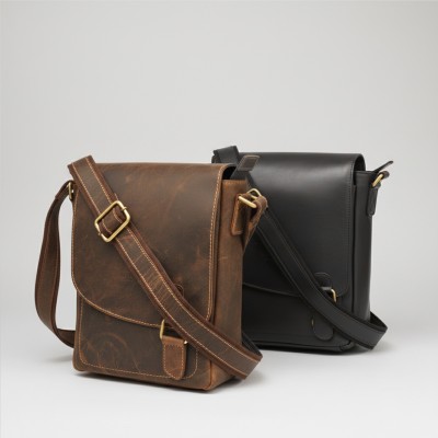 Leather shoulder bag CAVAL 28x23x7 cm