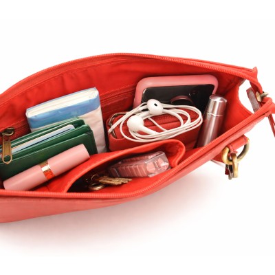 Leather crossbody bag 27x20x6,5 cm LATERI