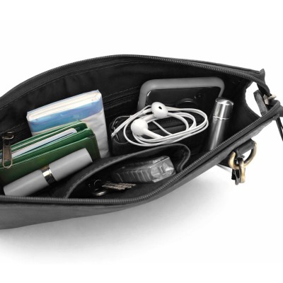 Leather crossbody bag 27x20x6,5 cm LATERI