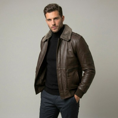 Aviator leather jacket with detachable collar