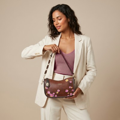 Embossed leather bag with short adjustable handle 22x15x8 cm BOKETTO