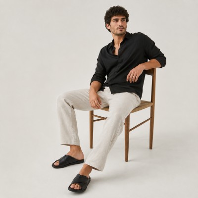Crossed leather sandal model TOJA
