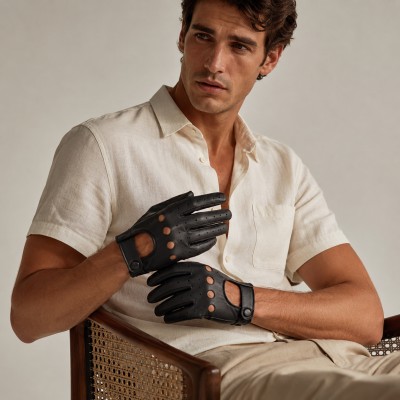 Leather driving gloves with button closure