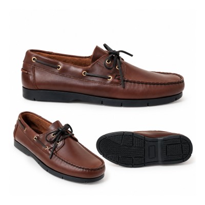 Laced leather boat shoes model HAMPTON