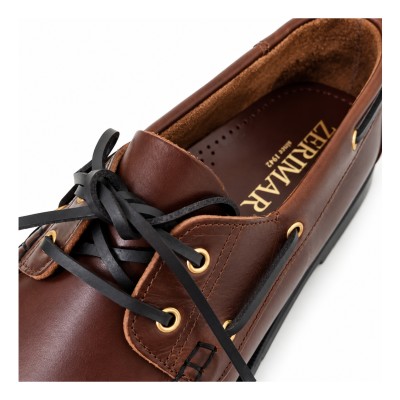 Laced leather boat shoes model HAMPTON