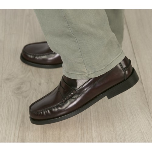 Burgundy natural leather loafers with PLUS size mask Zerimar - 1